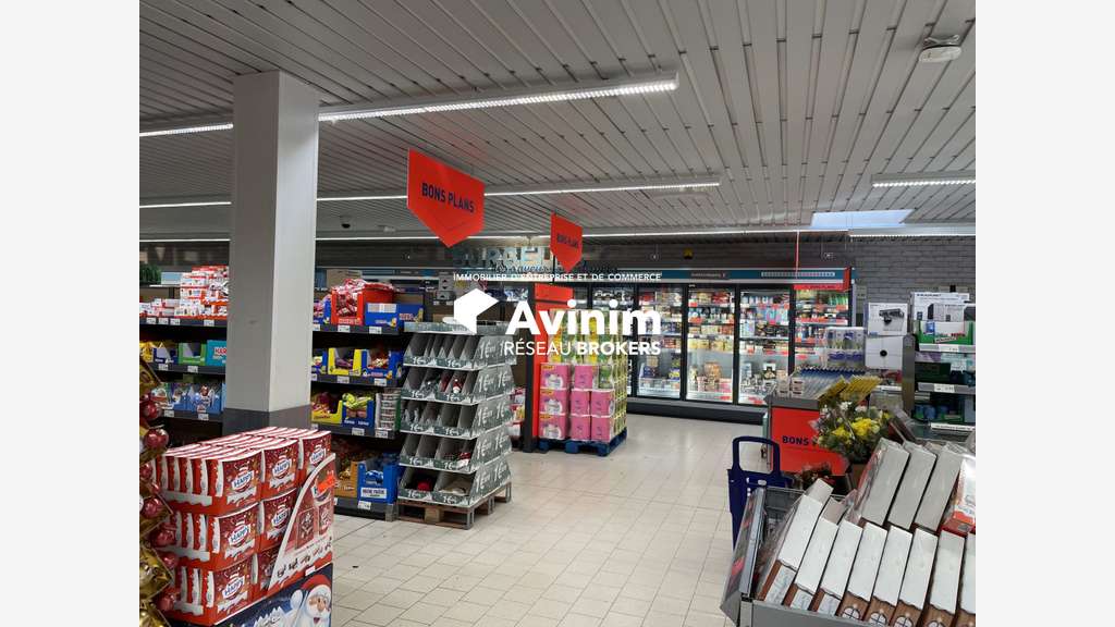A louer local commercial St Martin de Crau centre
