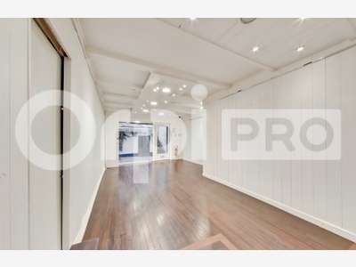 A louer local 28m² Saint-Martin-de-Ré Intra-muros