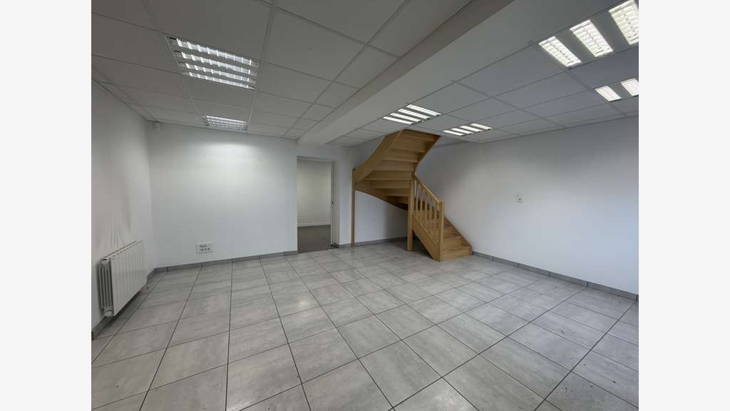 A louer bureaux de 180m² à Saint Martin d'Hères