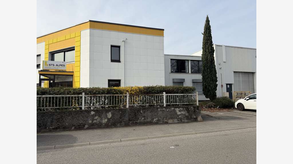 A louer bureaux de 180m² à Saint Martin d'Hères