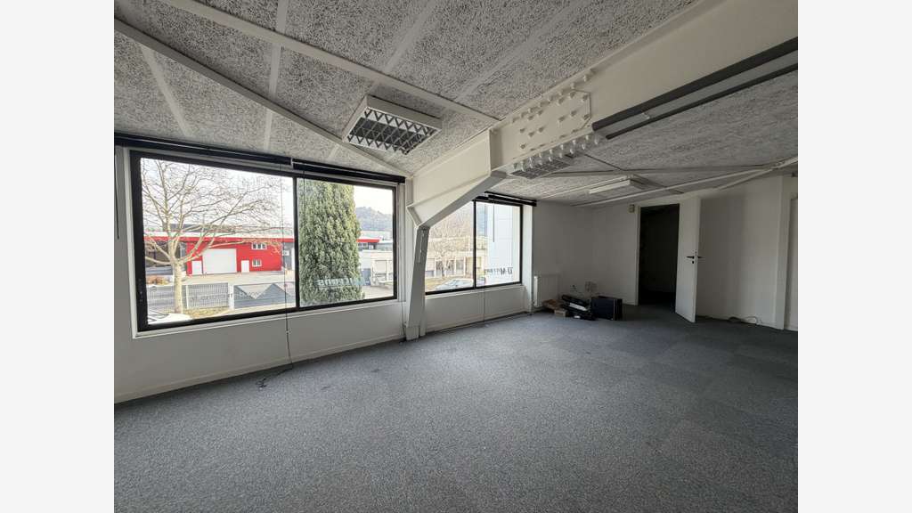 A louer bureaux de 180m² à Saint Martin d'Hères