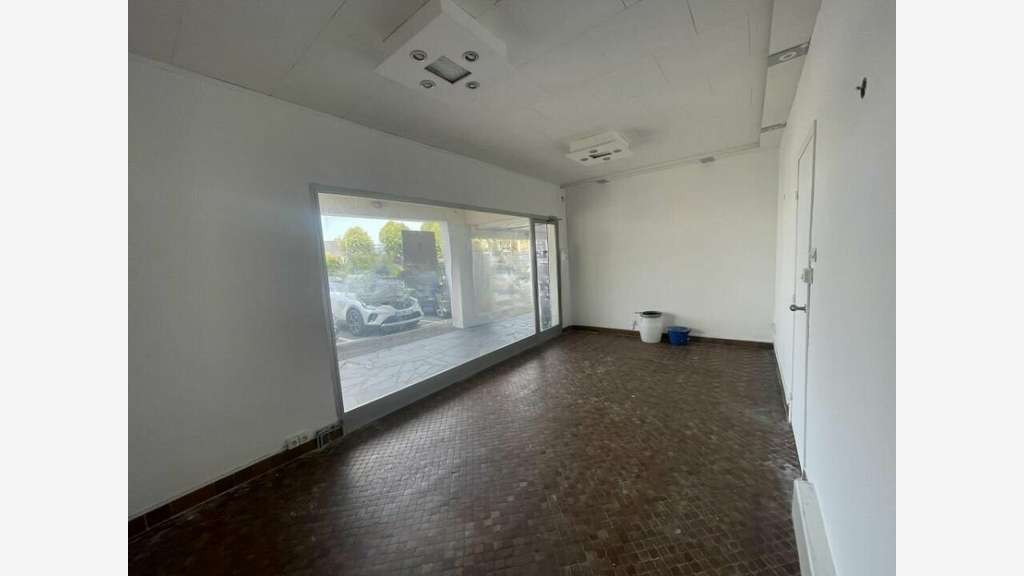 Location local de 25m² Saint-Martin-lez-Tatinghem