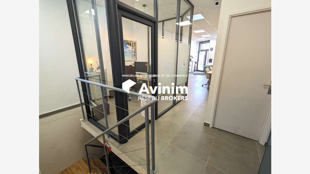 Local 90m² à louer sur Saint-Maur Créteil centre