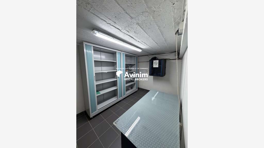 Local 90m² à louer à Saint-Maur-des-Fossés