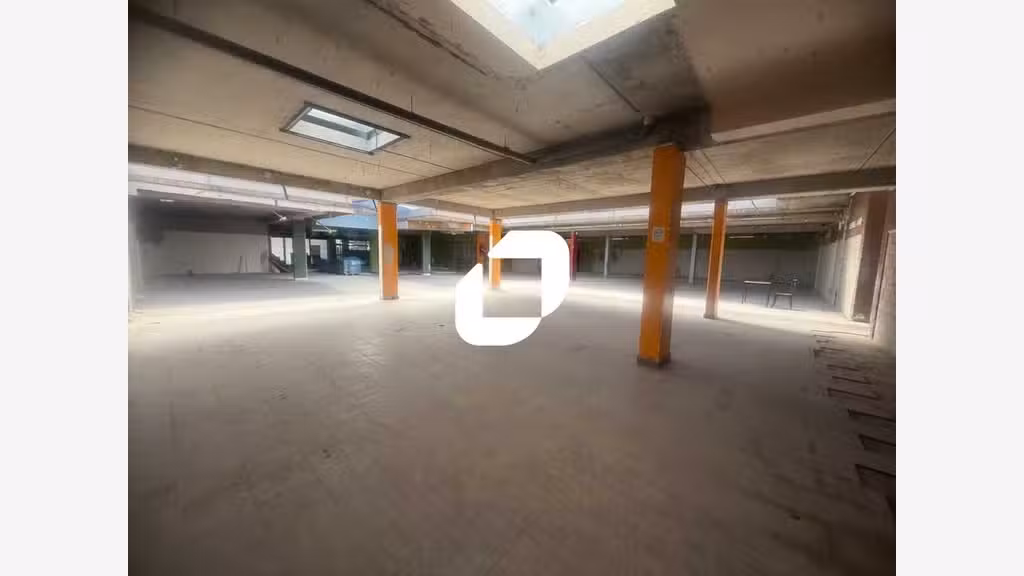 Nous vous proposons en plein coeur du quartier ADA
