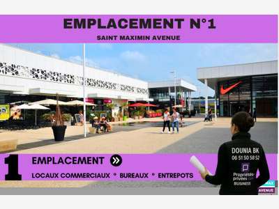 Local superbe vitrine retail park Saint Maximin
