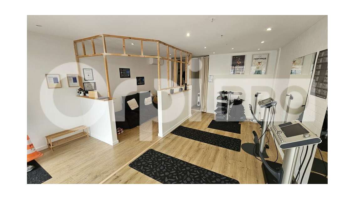 Local commercial 40m² à louer St-Médard-en-Jalles