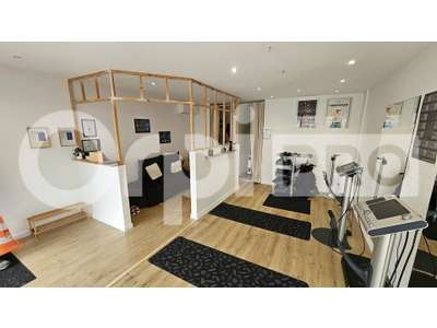 Location Locaux commerciaux - Boutiques à Saint-Médard-en-Jalles