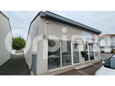 Location Locaux commerciaux - Boutiques à Saint-Médard-en-Jalles