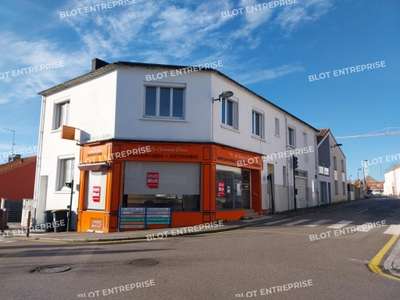 Location Locaux commerciaux - Boutiques à Saint-Michel-Chef-Chef