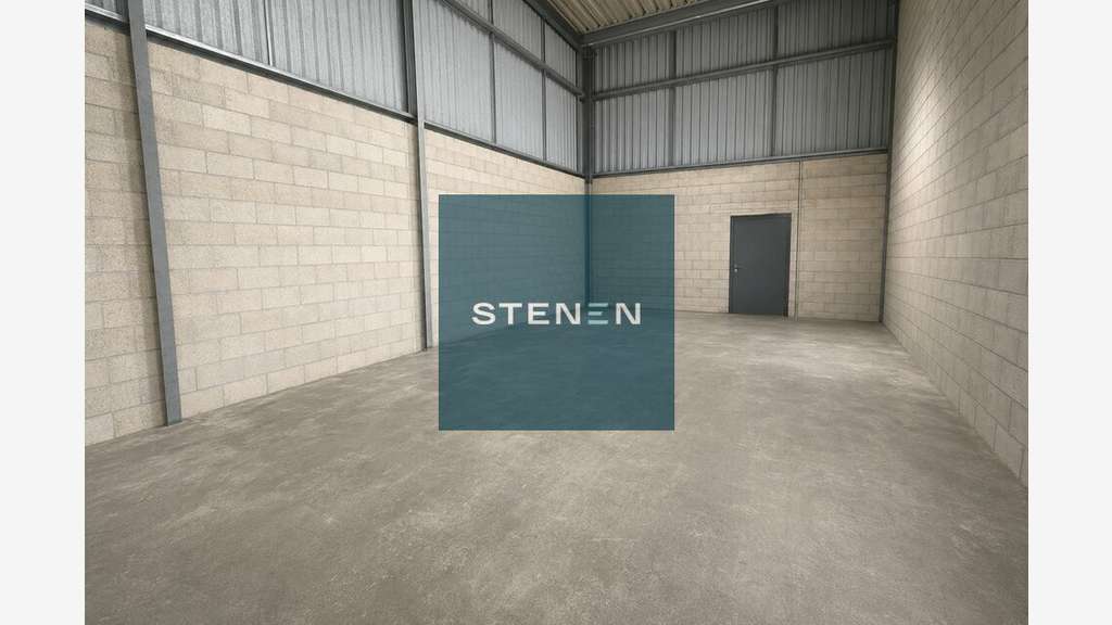 A louer local mixte 115m² Saint-Mitre-les-Remparts