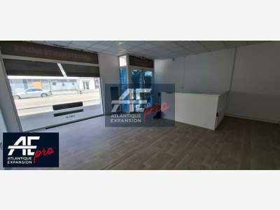 Local commercial 87m² à louer à Saint Nazaire