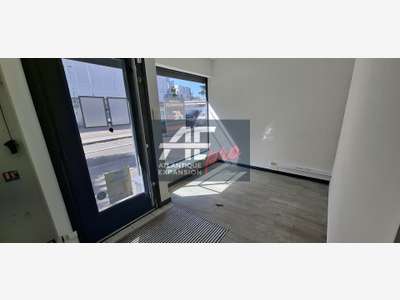 Local commercial 42m² à louer à Saint Nazaire Gare