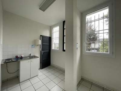 Location Locaux commerciaux - Boutiques à Saint-Nazaire