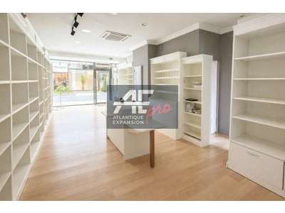 Location Locaux commerciaux - Boutiques à Saint-Nazaire