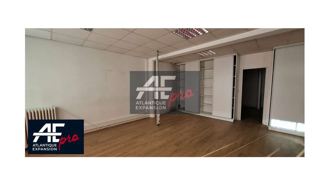Bureau lumineux 85m² à louer à Saint Nazaire