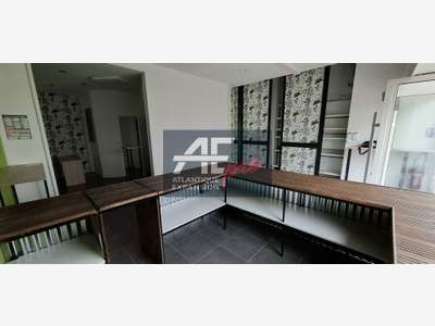 A louer local commercial 52m² centre Saint-Nazaire