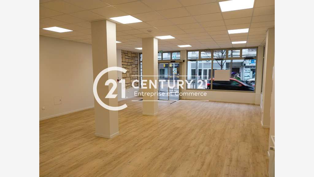 A louer local commercial de 150m² à Saint-Nazaire