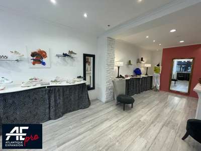 Local commercial 53m² à louer empl N°1 St-Nazaire