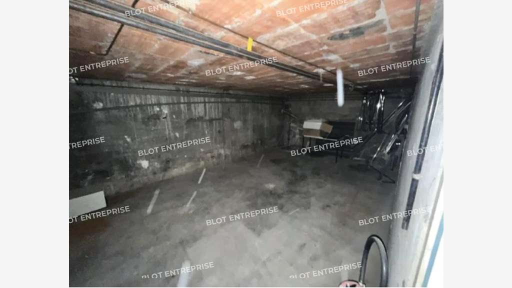 A LOUER - LOCAL COMMERCIAL 101 M² - SAINT-NAZAIRE