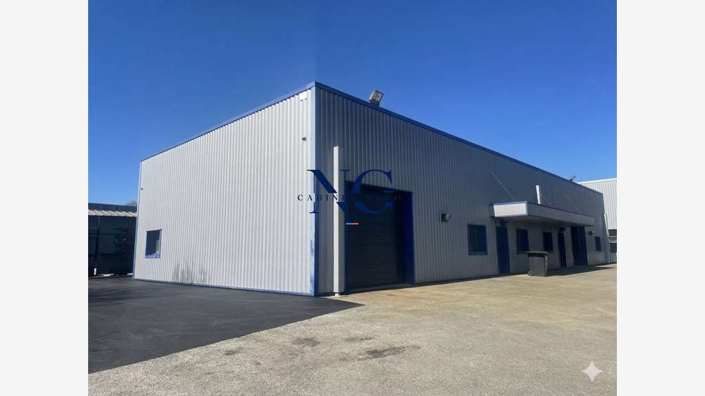 A louer local industriel de 190m² à Saint-Nolff