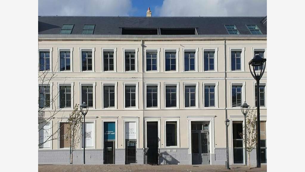 Location local commercial de 294m² Saint-Omer Foch