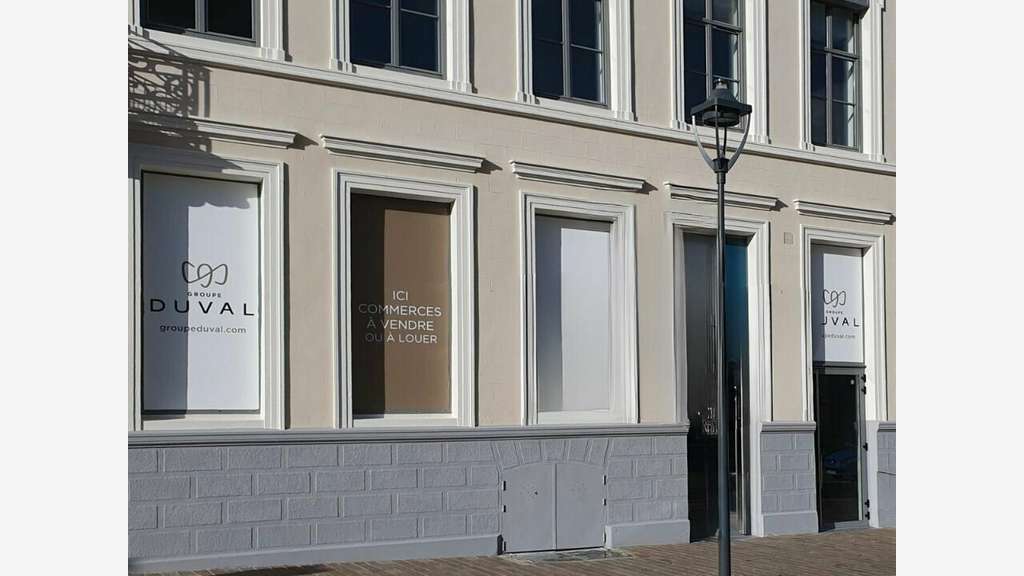 Location local commercial de 294m² Saint-Omer Foch