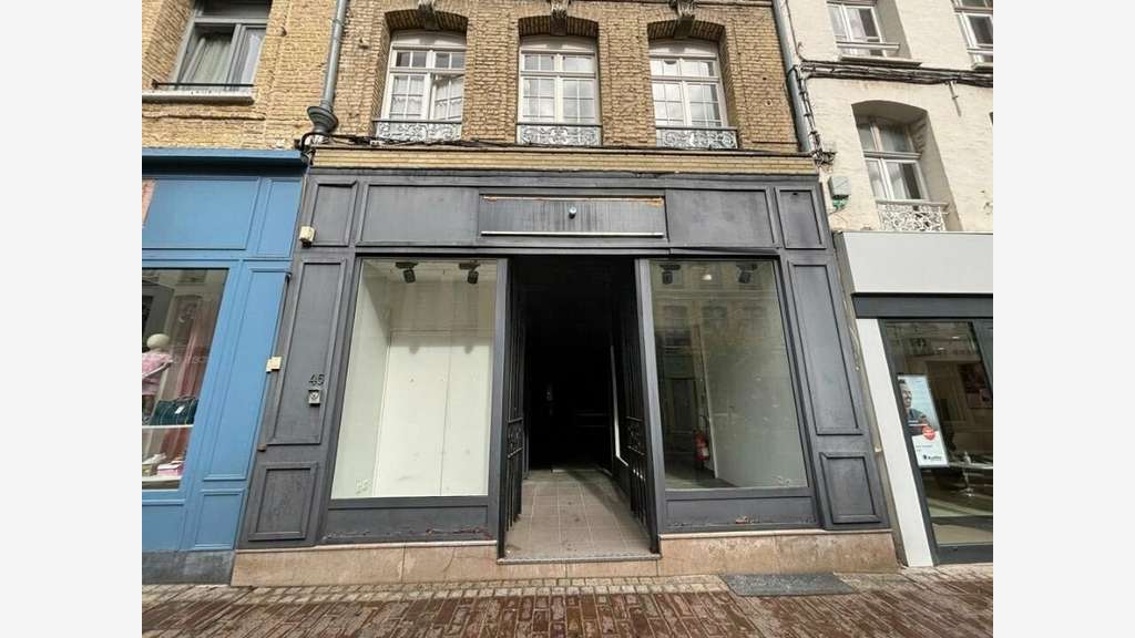 A louer local commercial de 120m² à Saint Omer