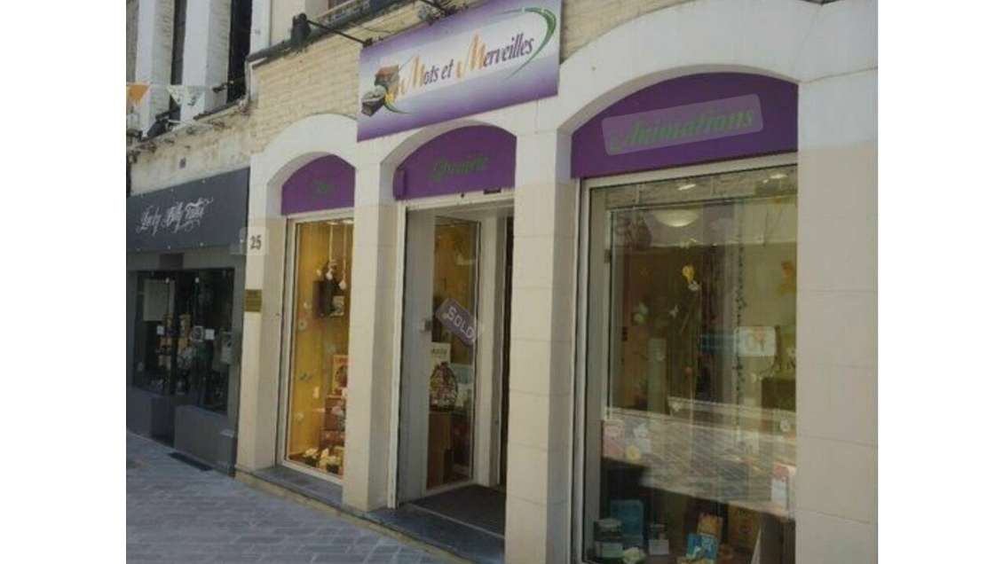 Loue local commercial 145m² empl N°1 à Saint-Omer