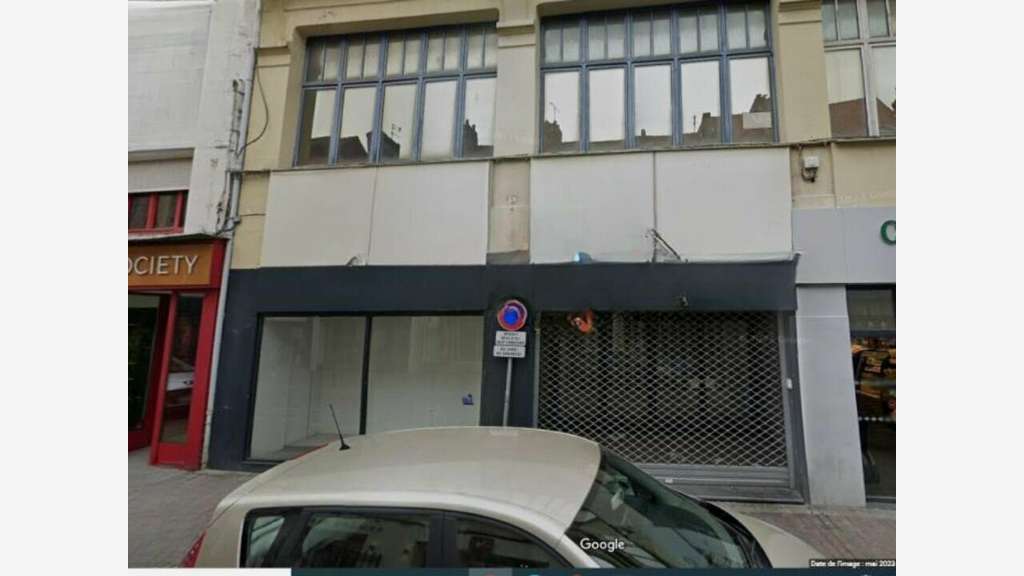 A louer local commercial de 310m² à Saint Omer