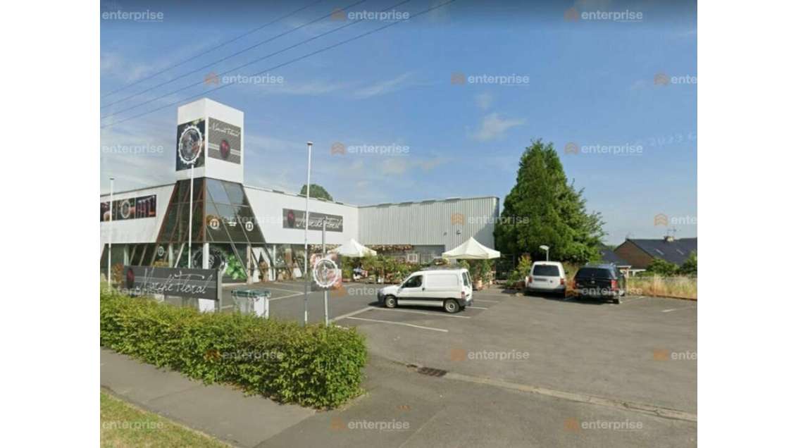 Local commercial à louer de 399m² à Saint-Omer