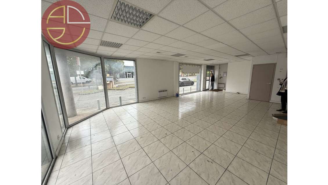 A louer local 350m² à Saint-Orens-de-Gameville