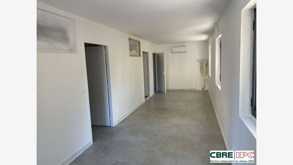 Location local commercial 62m² à St Paul les Dax