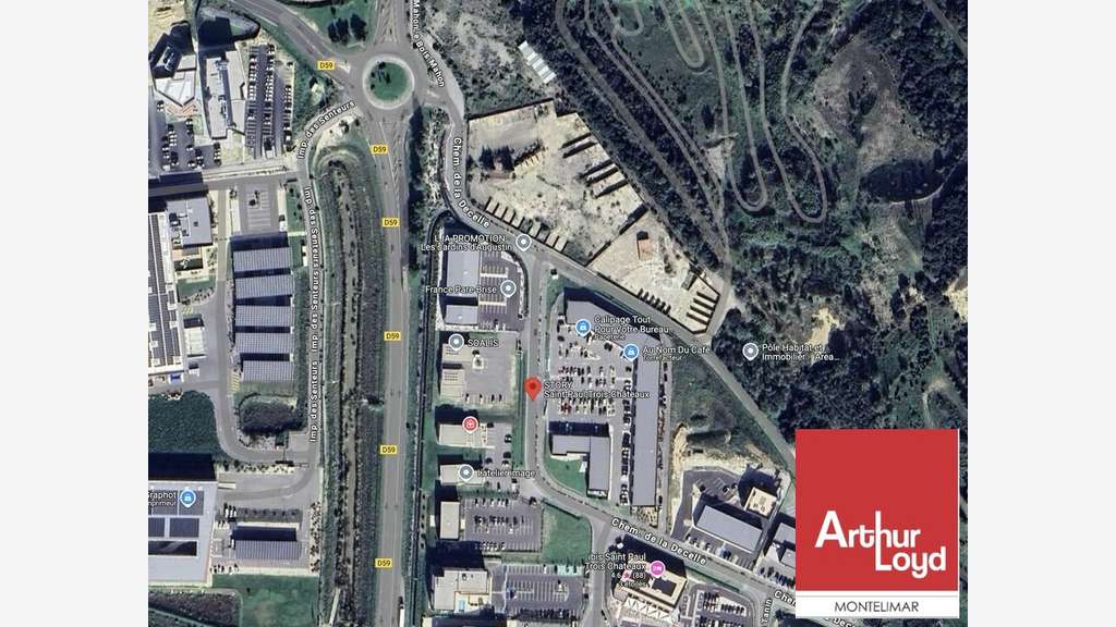 A louer local 250m² à Saint-Paul-Trois-Châteaux