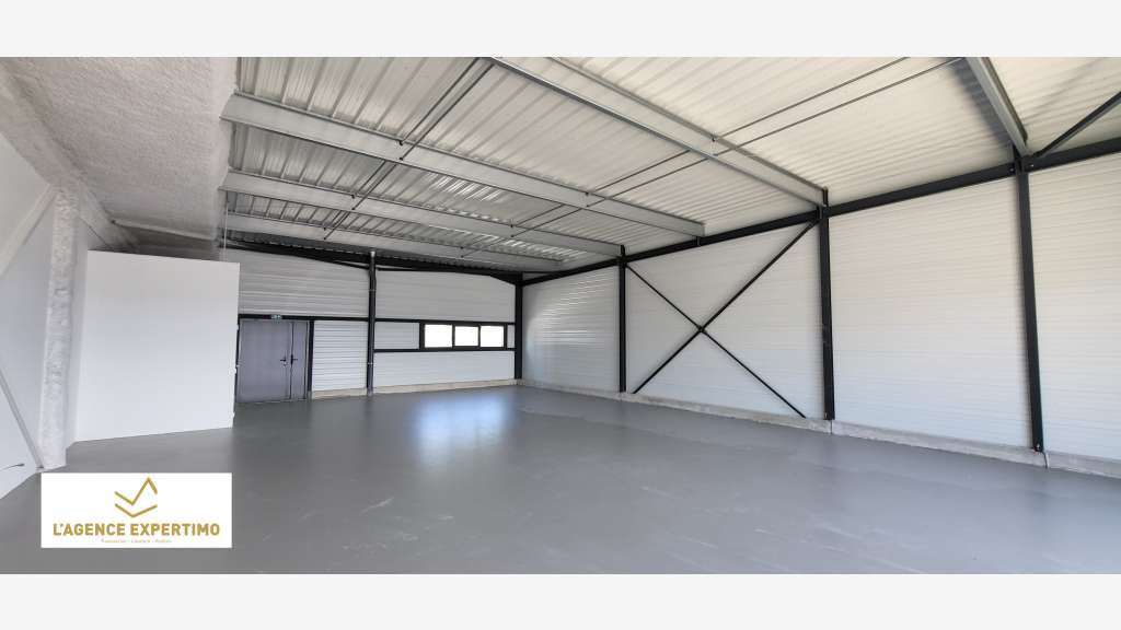 Location local neuf accès PMR 163m² à Saint-Paul