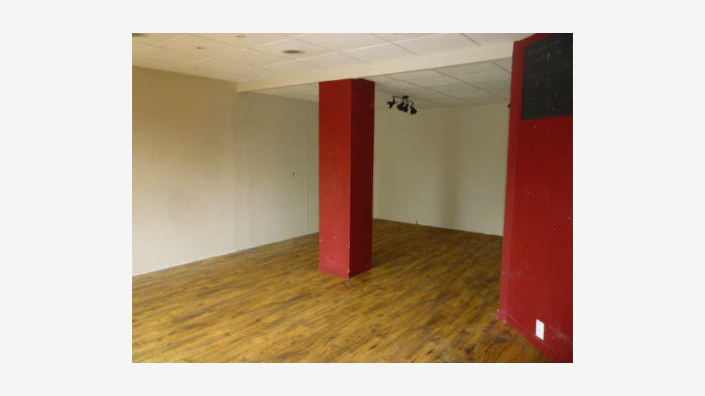 Boutique de 65m² à louer en centre Saint Philibert