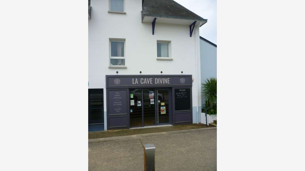 Boutique de 65m² à louer en centre Saint Philibert