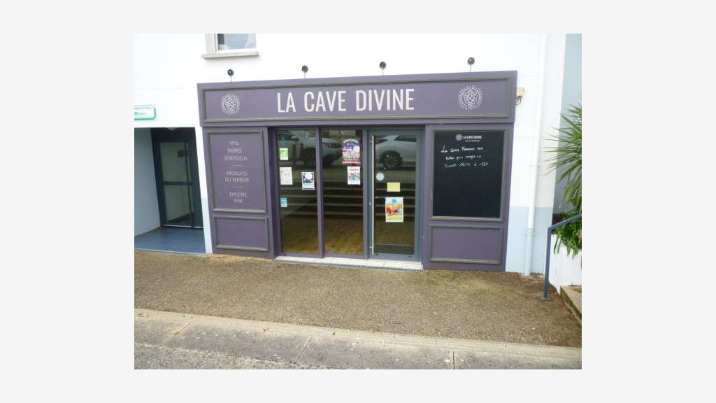Boutique de 65m² à louer en centre Saint Philibert