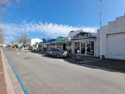 Local commercial 89m² à louer à St-Pierre-d'Oléron