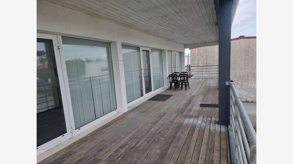 A louer local d'activité 126m² St-Pierre d'Oléron