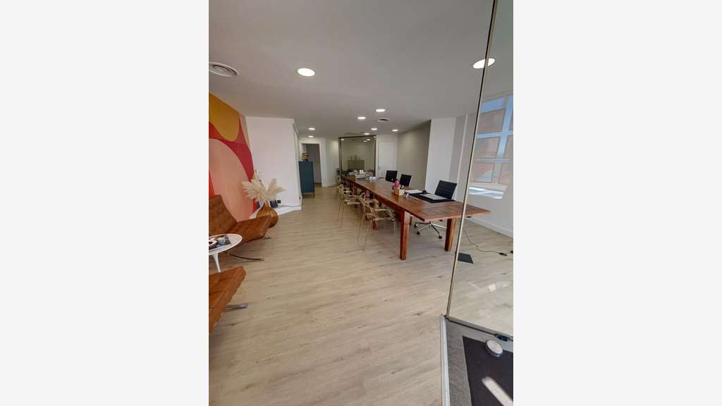 Location local de 80m² face mer à Saint-Raphaël