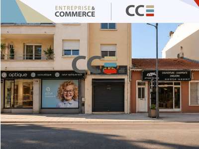 Location Locaux commerciaux - Boutiques à Saint-Raphaël