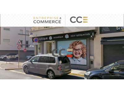 Location Locaux commerciaux - Boutiques à Saint-Raphaël