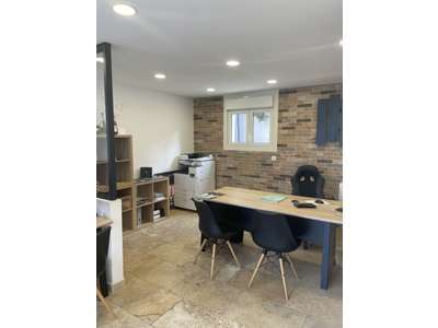 Location Locaux commerciaux - Boutiques à Saint-Raphaël