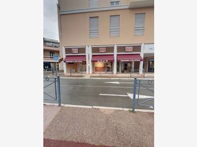 A louer boutique centre ville de Saint Raphaël