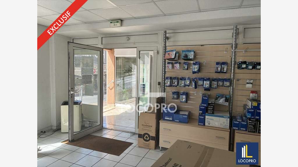 Loue local commercial 120m² en RDC à Saint Raphaël