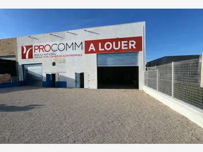 Local commercial 200m² à louer à Saint-Rémy-de-Pce
