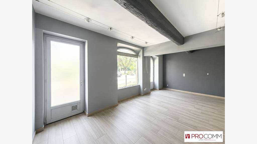 Local de 42m² à louer à Saint-Rémy-de-Provence