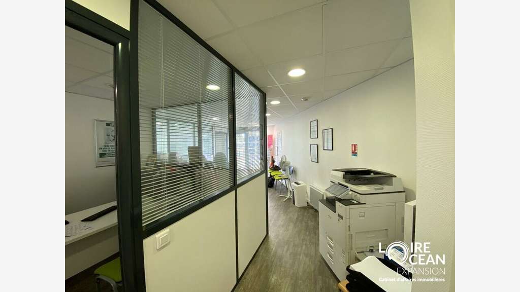 Loue local bureaux de 101m² St Sébastien sur Loire