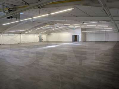 A louer local commercial 878m² à Pontivy